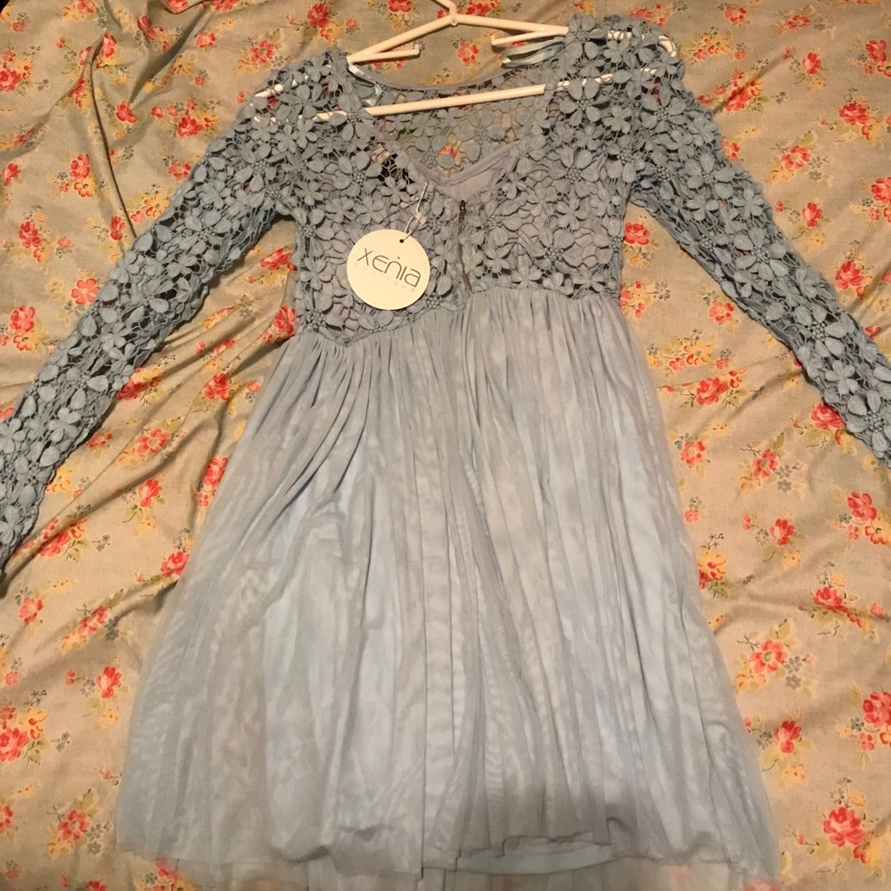 Light blue floral/ lace dress - Picture 4 of 4